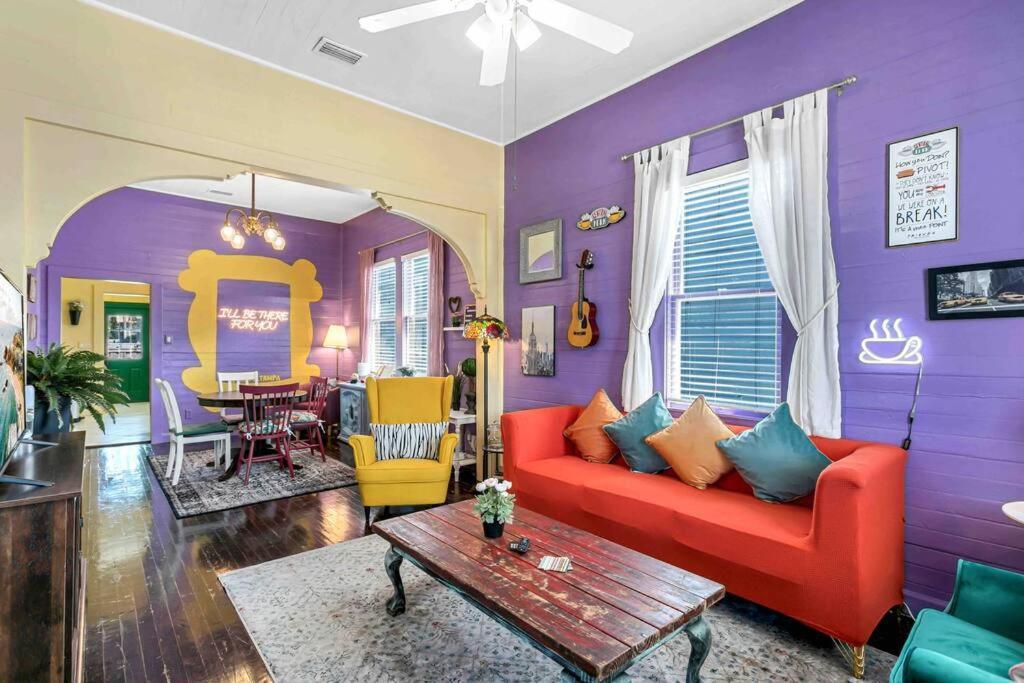 Friends Airbnb Themed 2Bed 2Bath Walkable To All Of Ybor Tampa Dış mekan fotoğraf