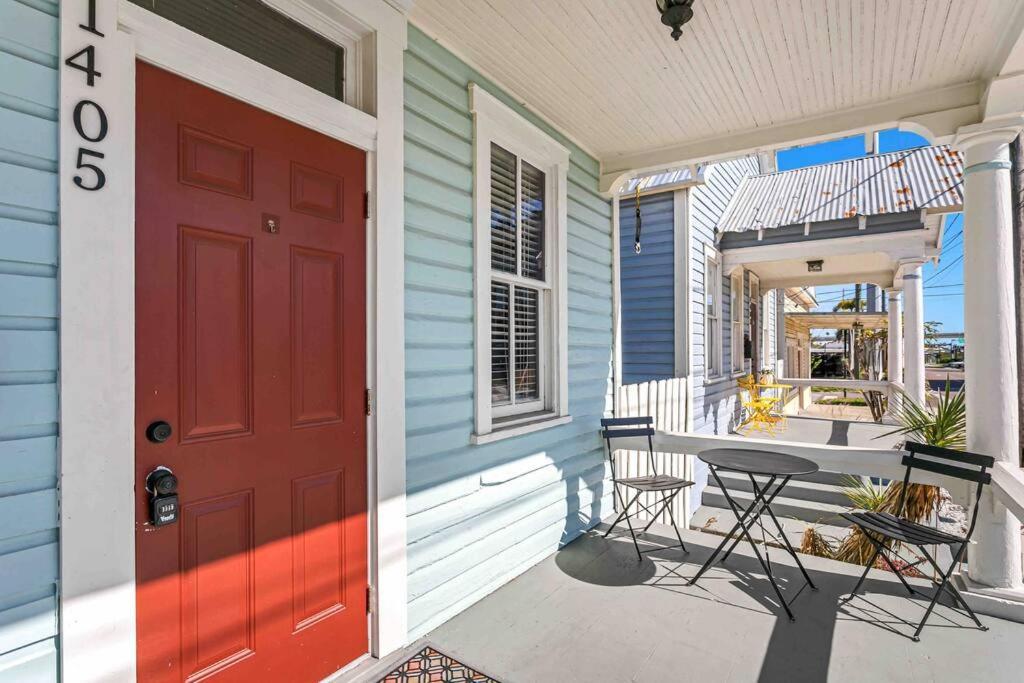 Friends Airbnb Themed 2Bed 2Bath Walkable To All Of Ybor Tampa Dış mekan fotoğraf